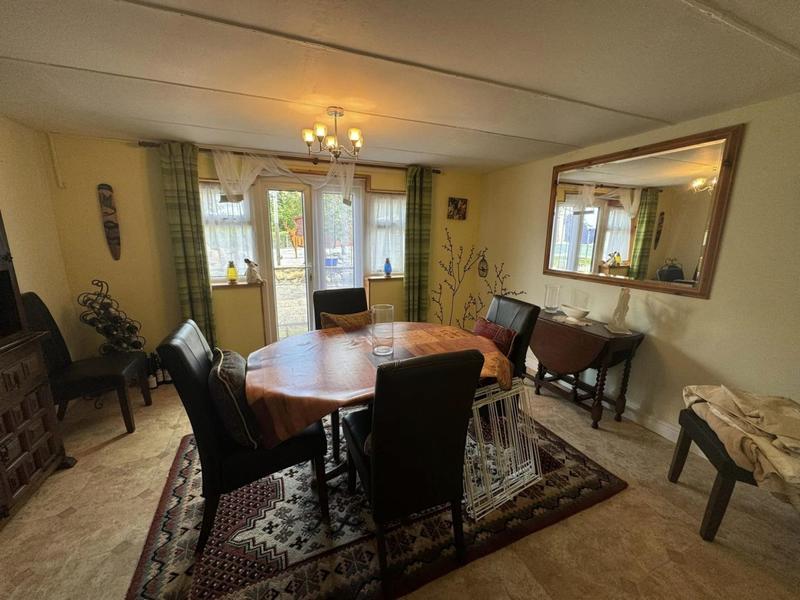 Maison - 106 m² - 5 pièces