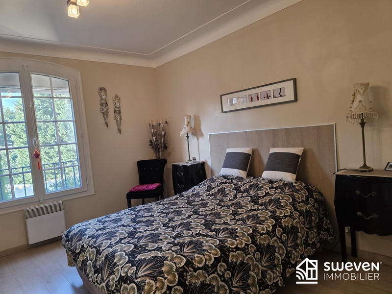 Villa - 145 m² - 5 pièces