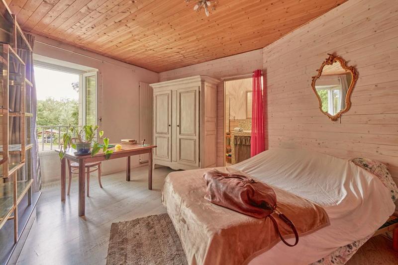 Moulin - 271 m² - 8 pièces