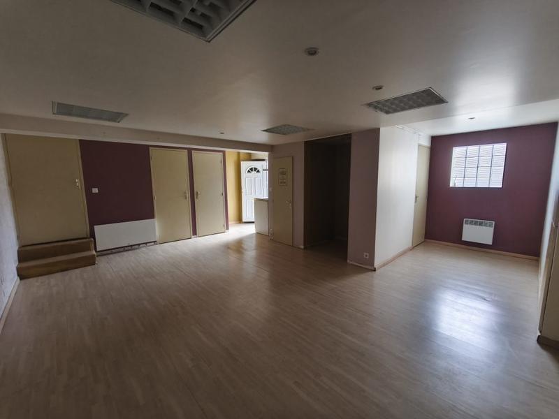 Local commercial - 92 m² - 5 pièces