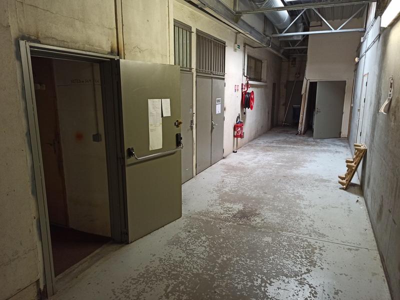 Local commercial - 128 m²