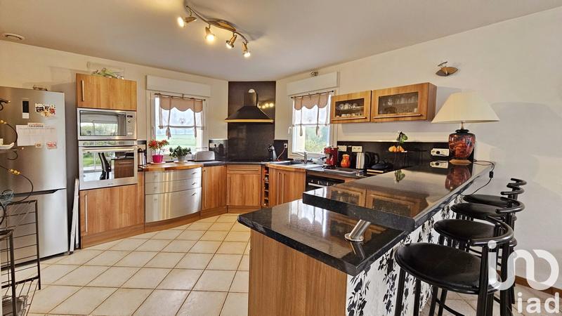 Maison - 138 m² - 5 pièces