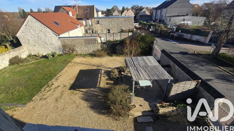 Maison - 143 m² - 8 pièces