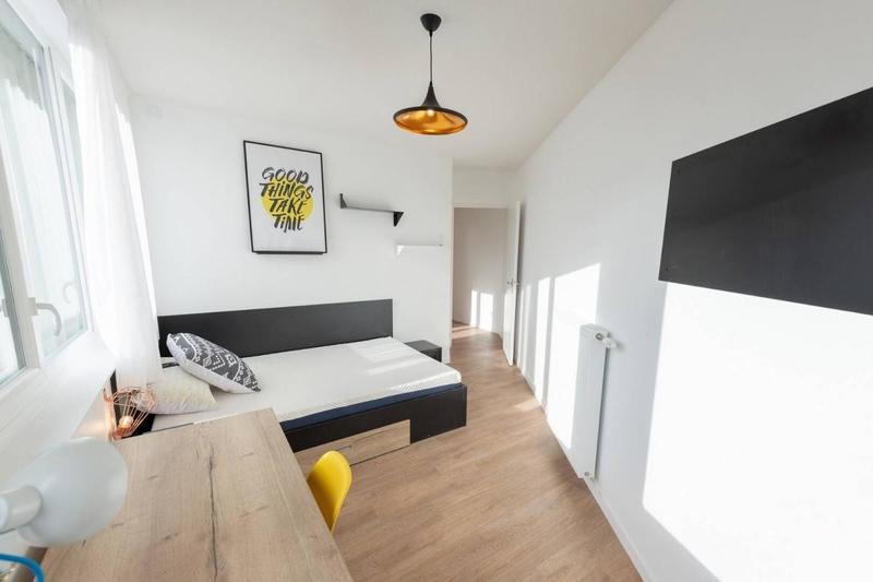 Chambre - 12 m² - 1 pièce