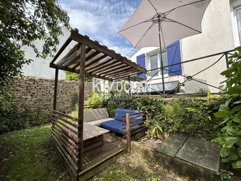 Maison - 148 m² - 7 pièces