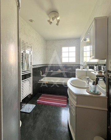 Maison - 124 m² - 5 pièces