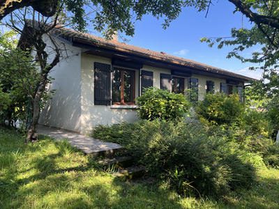 Maison - 140 m² - 3 pièces