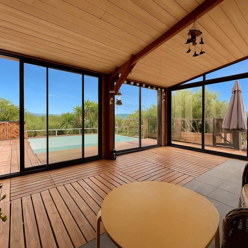 Maison - 155 m² - 6 pièces