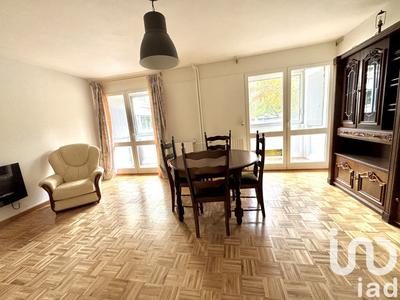 Appartement - 75 m² - 3 pièces