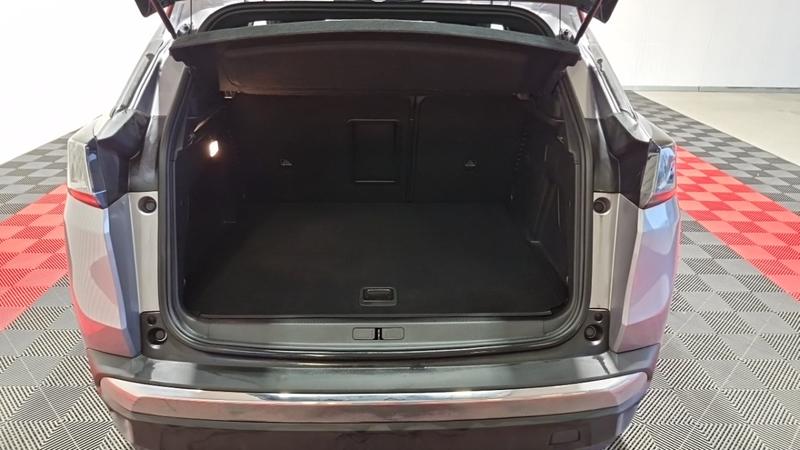 Peugeot 3008 Hybrid 180 E-Eat8 Allure Pack