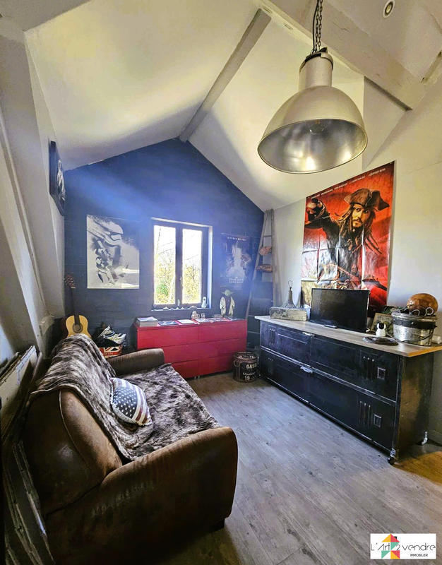 Maison - 185 m² - 6 pièces