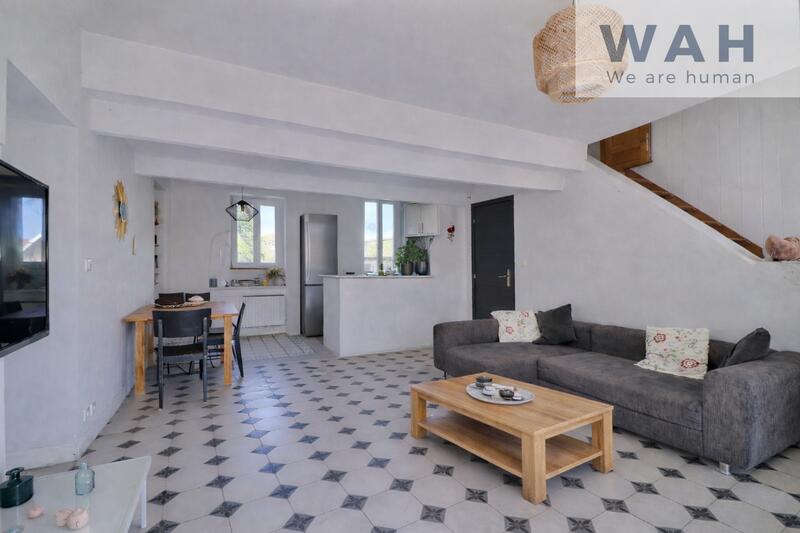 Maison de village - 140 m² - 7 pièces