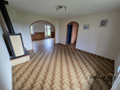 Maison - 91 m² - 5 pièces