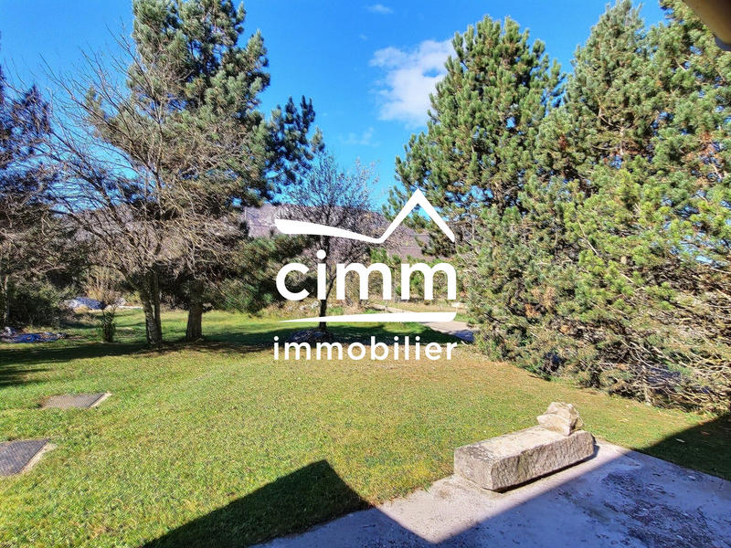 Maison - 215 m² - 7 pièces