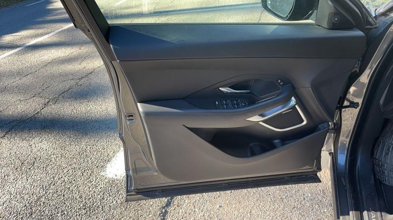 Jaguar E-Pace 2.0 200 Awd Bva R-Dynamic se - Automatique