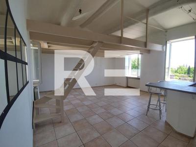 Appartement - 71 m² - 2 pièces