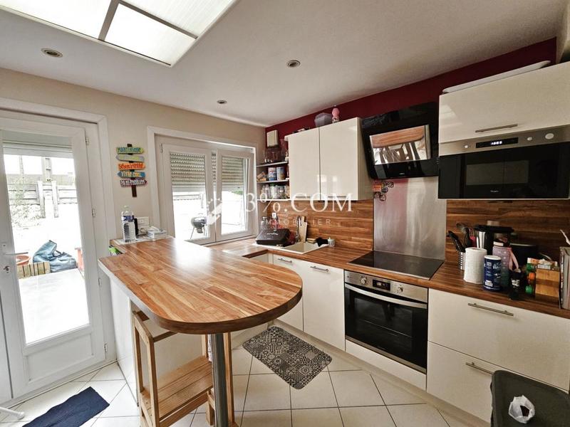 Maison - 81 m² - 5 pièces