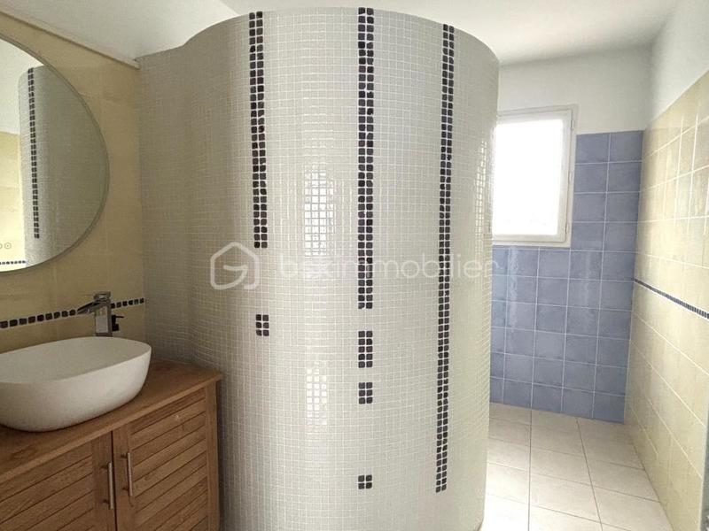 Maison traditionnelle - 155 m² - 6 pièces