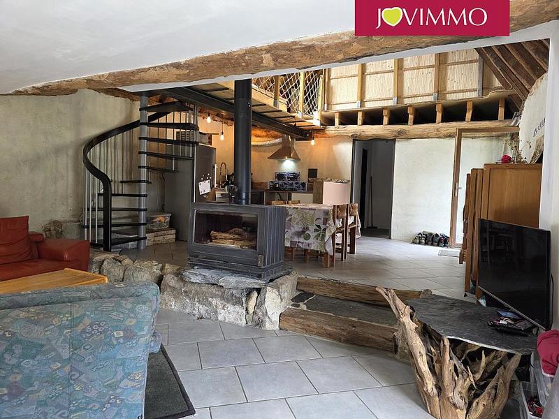 Maison - 111 m² - 3 pièces