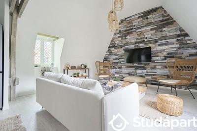 Chambre - 13 m² - 1 pièce