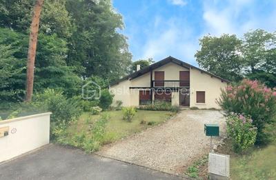 Maison - 132 m² - 6 pièces