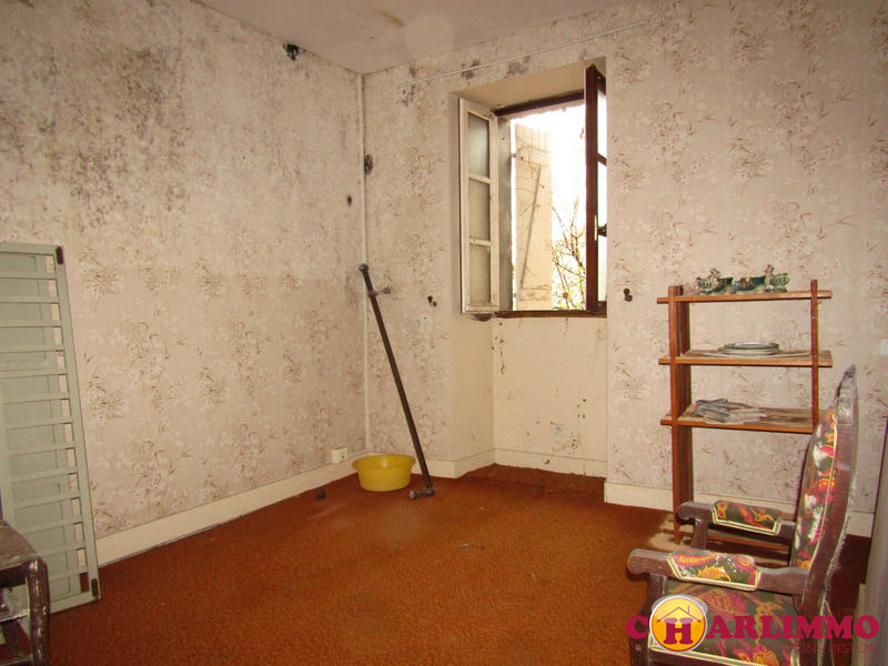 Maison traditionnelle - 79 m² - 3 pièces