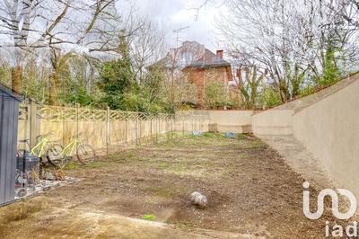 Maison - 122 m² - 7 pièces