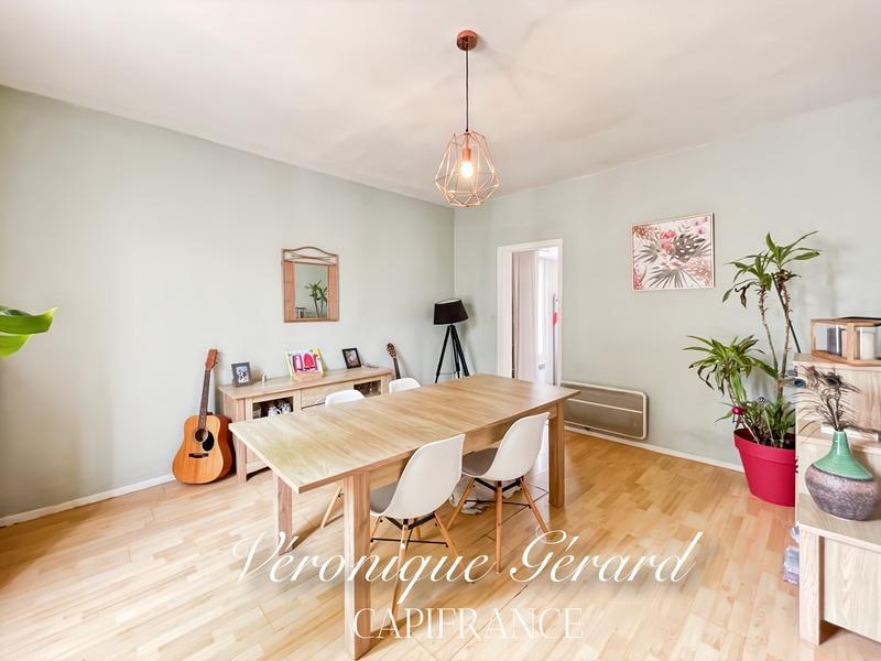 Maison - 137 m² - 5 pièces