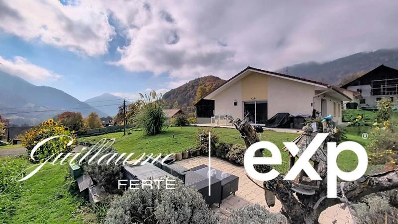 Maison - 94 m² - 4 pièces