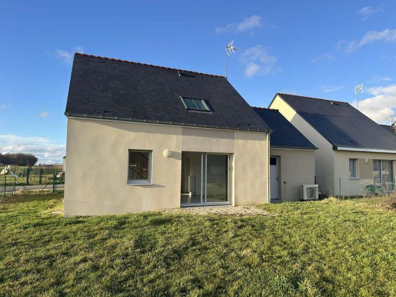 Maison - 97 m² - 5 pièces