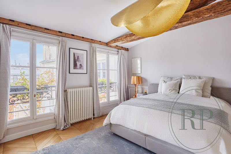 Appartement - 170 m² - 6 pièces