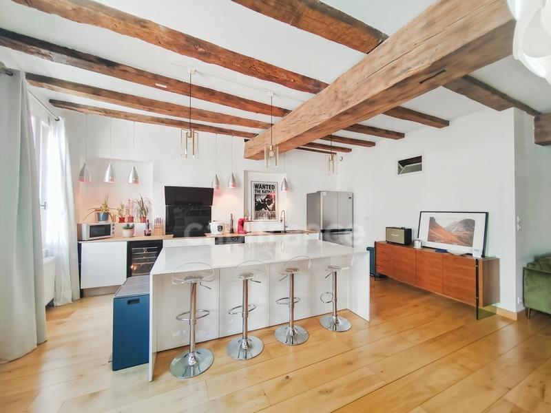 Appartement - 93 m² - 4 pièces