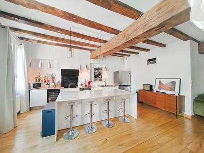 Appartement - 93 m² - 4 pièces