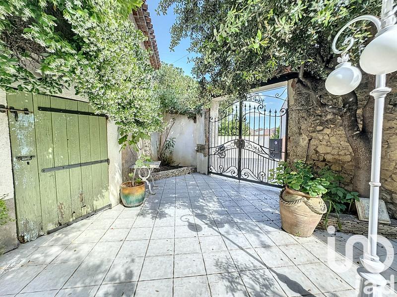 Maison - 360 m² - 10 pièces