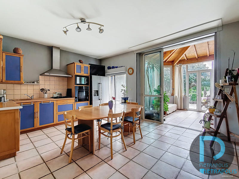 Maison ancienne - 193 m² - 6 pièces