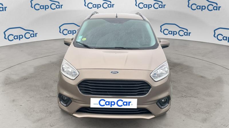 Ford Tourneo Courier 1.5 TDCi 100 Titanium