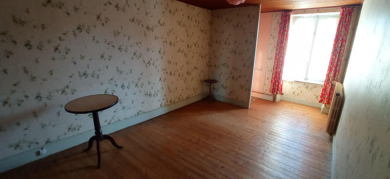 Maison - 187 m² - 7 pièces