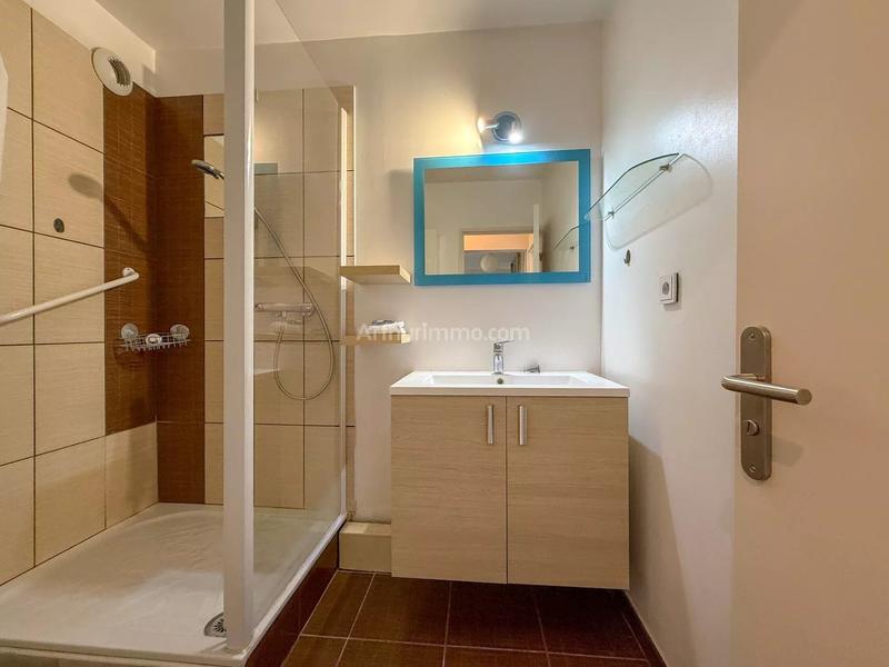 Appartement - 99 m² - 5 pièces