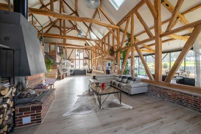 Longère - 390 m² - 11 pièces