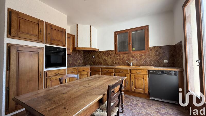 Maison - 170 m² - 7 pièces