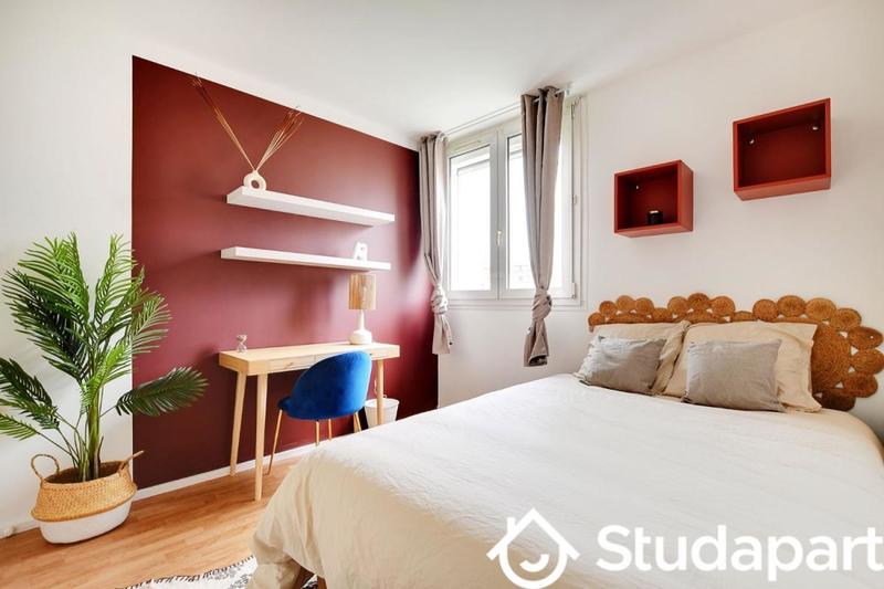 Chambre - 10 m² - 1 pièce