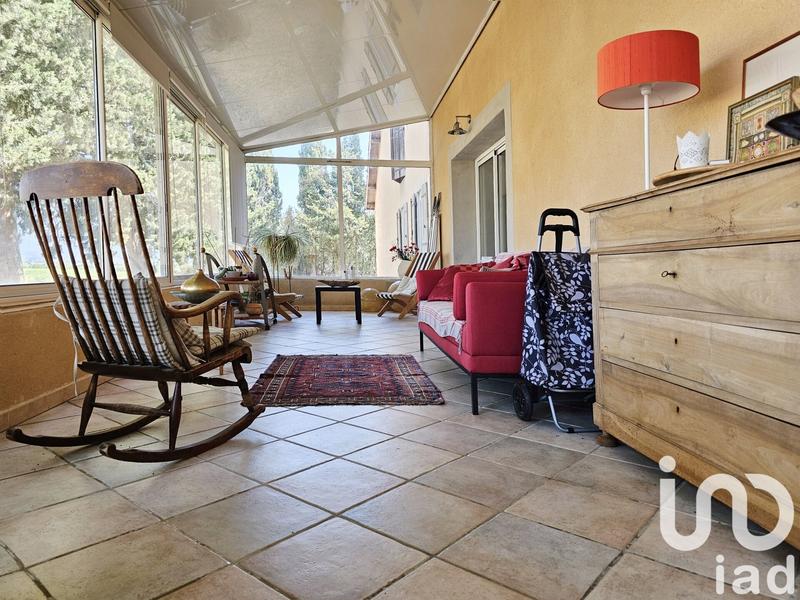 Maison - 373 m² - 16 pièces