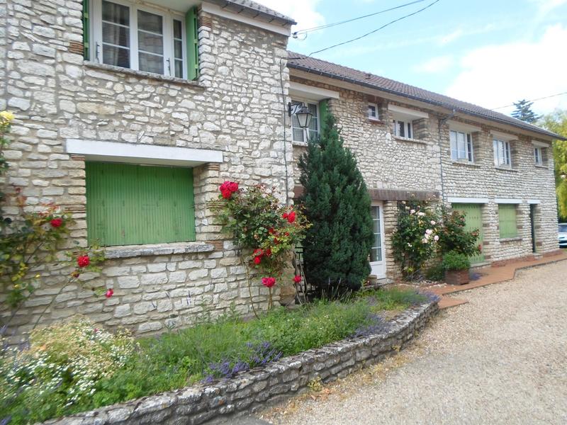 Appartement - 98 m² - 4 pièces