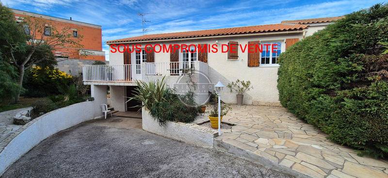 Villa - 100 m² - 5 pièces