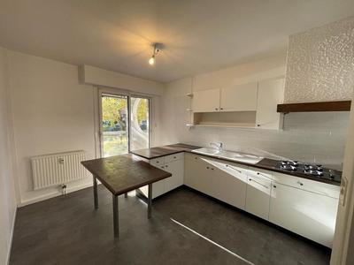 Appartement - 87 m² - 3 pièces