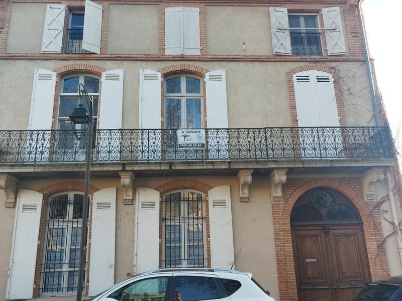 Maison bourgeoise - 385 m² - 12 pièces