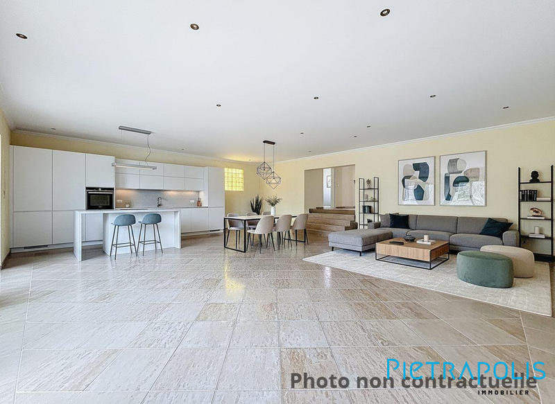 Appartement - 118 m² - 4 pièces