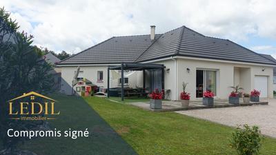 Maison - 120 m² - 5 pièces