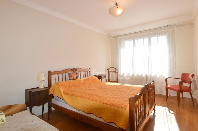 Corps de ferme - 170 m² - 11 pièces