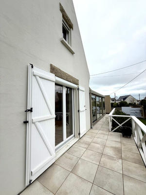 Maison - 121 m² - 8 pièces